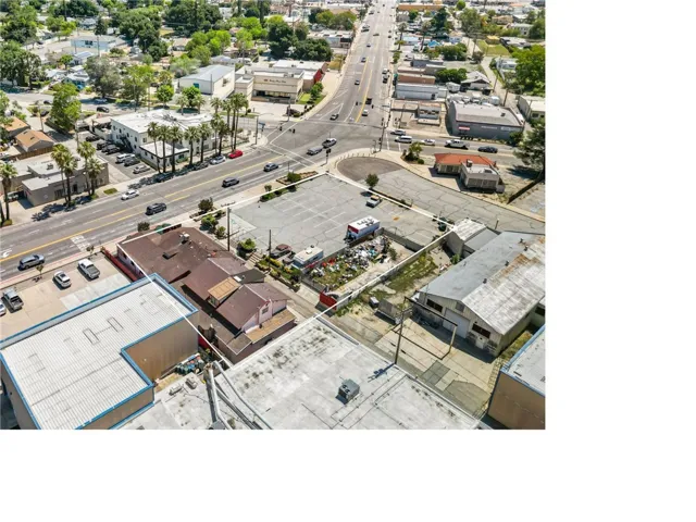 251 & 299 W 6th Street, Beaumont, California 92223
