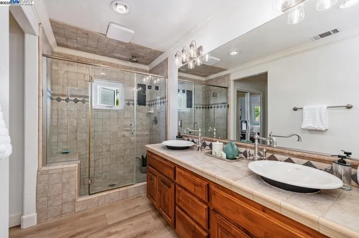 664 Murdell Ln, Livermore, California 94550