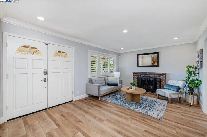 664 Murdell Ln, Livermore, California 94550