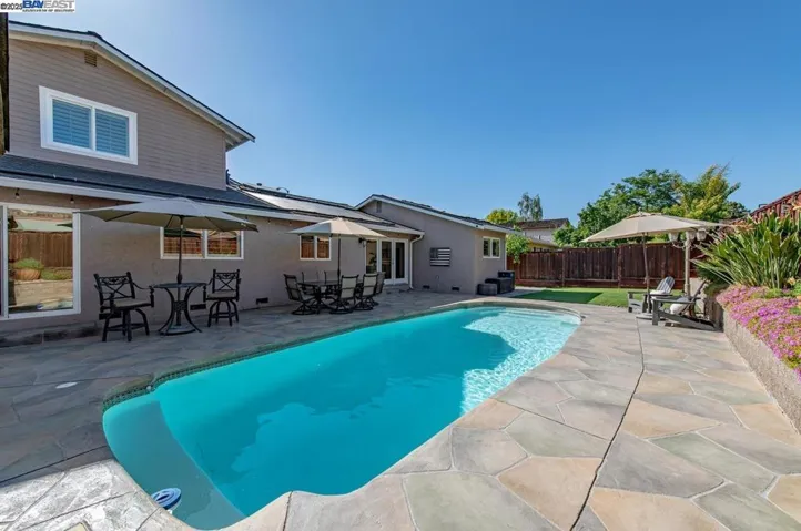 664 Murdell Ln, Livermore, California 94550