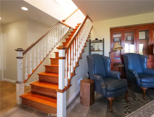 Family room staircase to main level