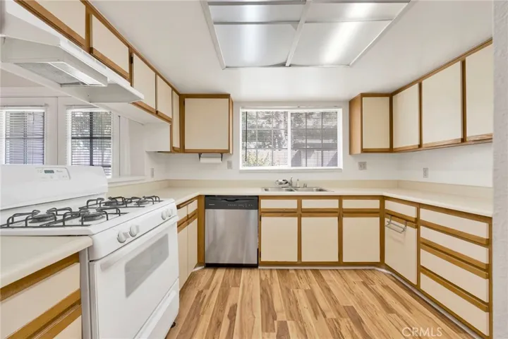 1835 S Alta Vista Avenue, Monrovia, California 91016
