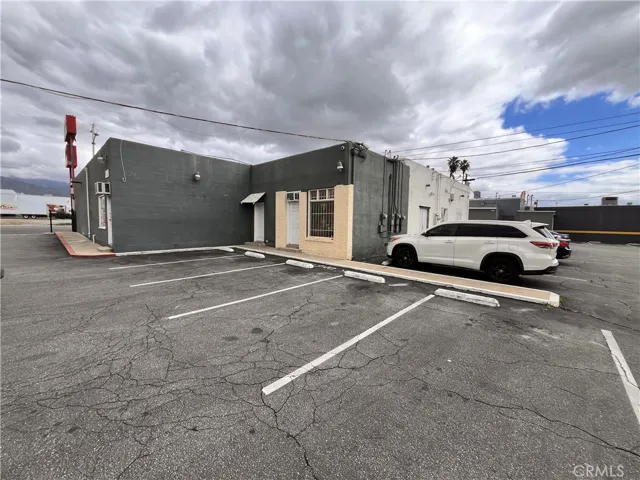 117 E Highland Avenue, San Bernardino, California 92404