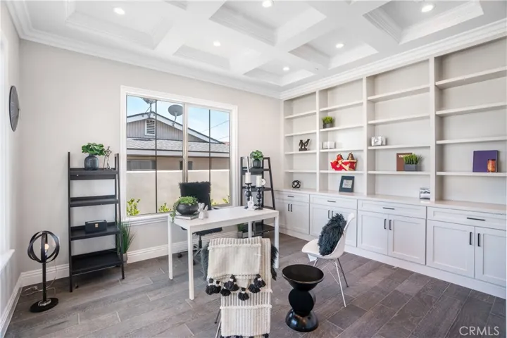 5305 Glickman Avenue, Temple City, California 91780