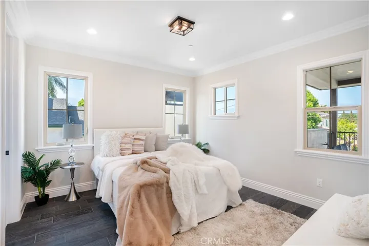 5305 Glickman Avenue, Temple City, California 91780