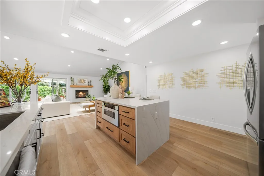 12 Creekside, Irvine, California 92603 home-pic-17