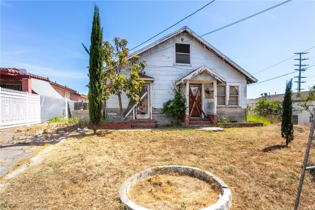 4316 Dozier Street, Los Angeles, California 90022 home-pic-2