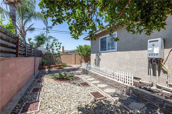 5791 Orange Avenue, Cypress, California 90630
