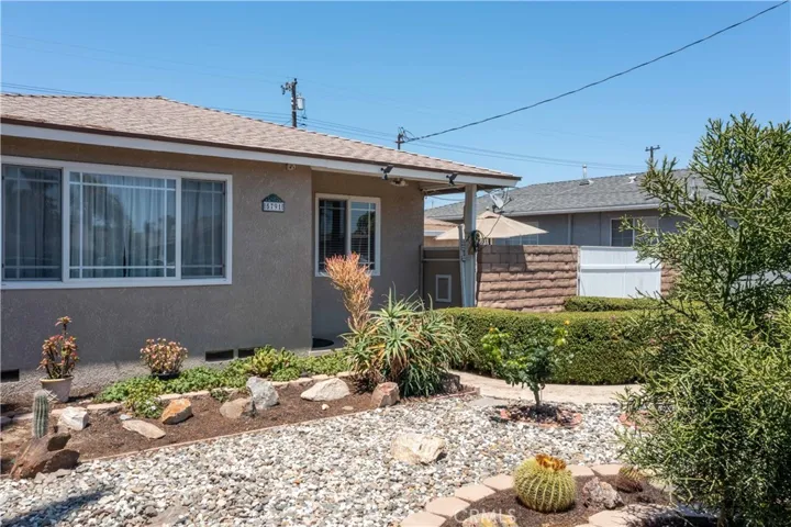 5791 Orange Avenue, Cypress, California 90630
