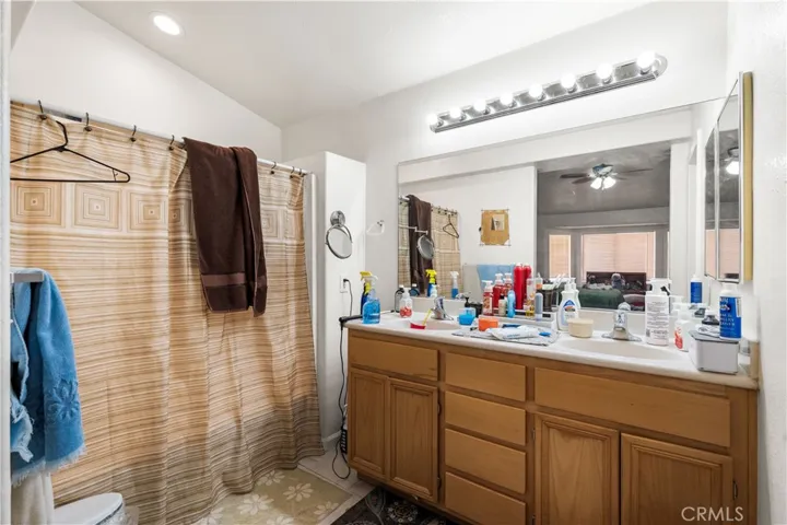 8412 Eucalyptus Avenue, California City, California 93505
