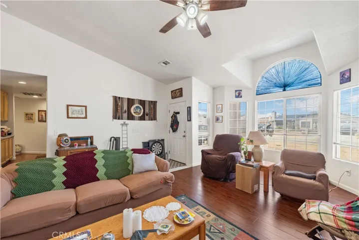 8412 Eucalyptus Avenue, California City, California 93505