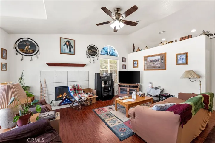 8412 Eucalyptus Avenue, California City, California 93505