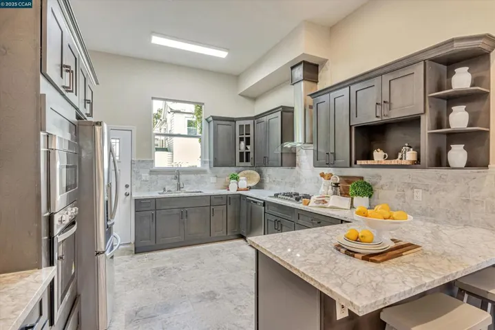 1514 9th Street, Oakland, California 94607