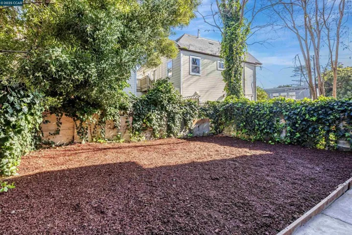 1514 9th Street, Oakland, California 94607
