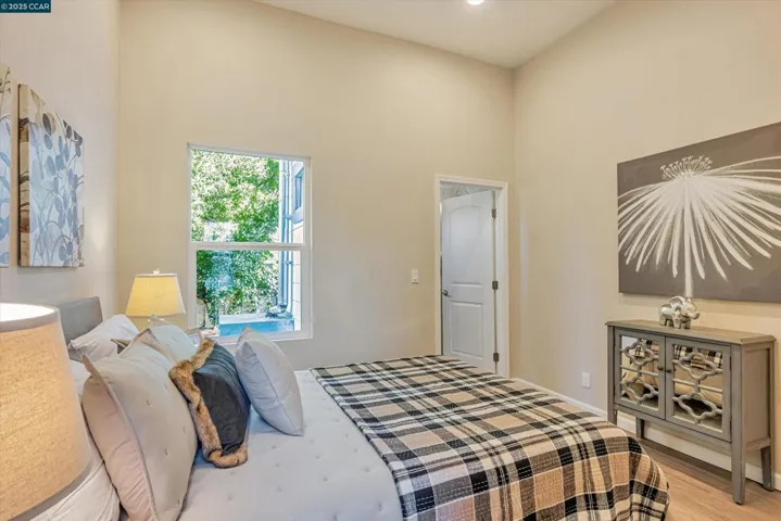 1514 9th Street, Oakland, California 94607