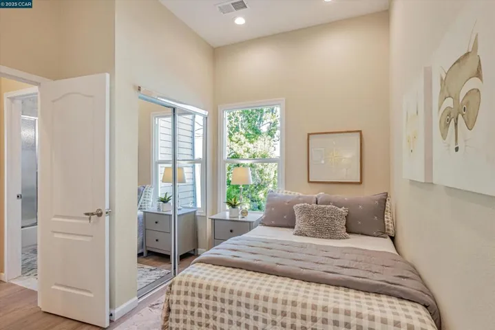 1514 9th Street, Oakland, California 94607