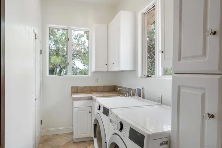 15718 Circo Diegueno, Rancho Santa Fe, California 92091