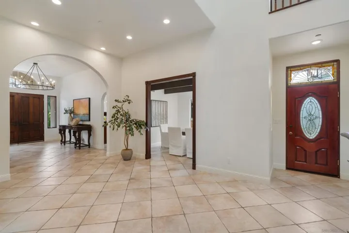 15718 Circo Diegueno, Rancho Santa Fe, California 92091