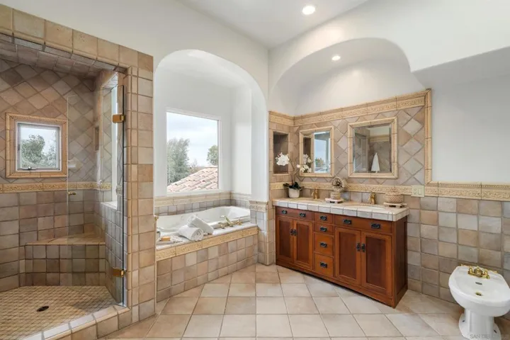 15718 Circo Diegueno, Rancho Santa Fe, California 92091