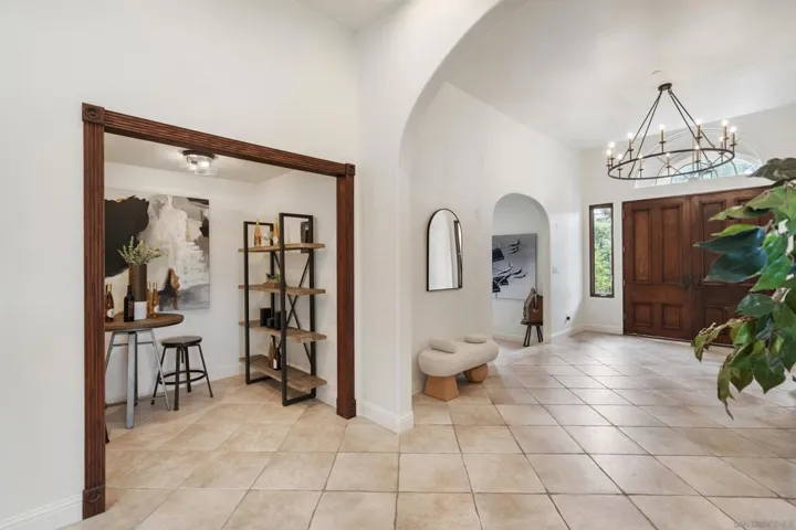 15718 Circo Diegueno, Rancho Santa Fe, California 92091