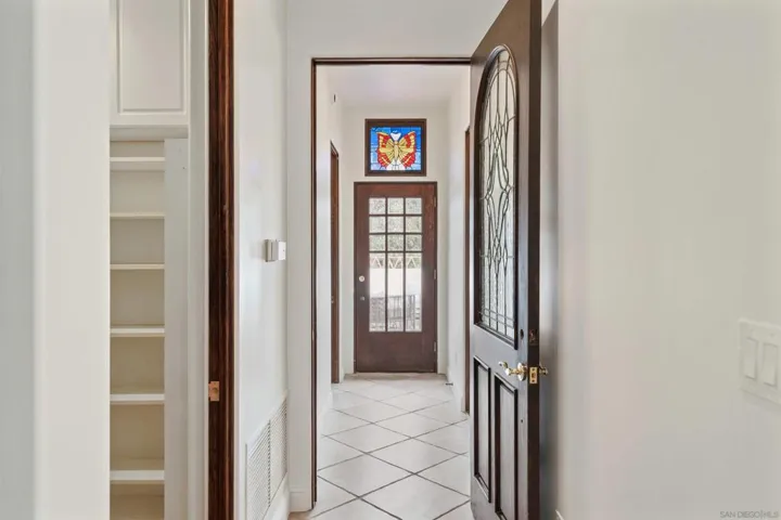 15718 Circo Diegueno, Rancho Santa Fe, California 92091