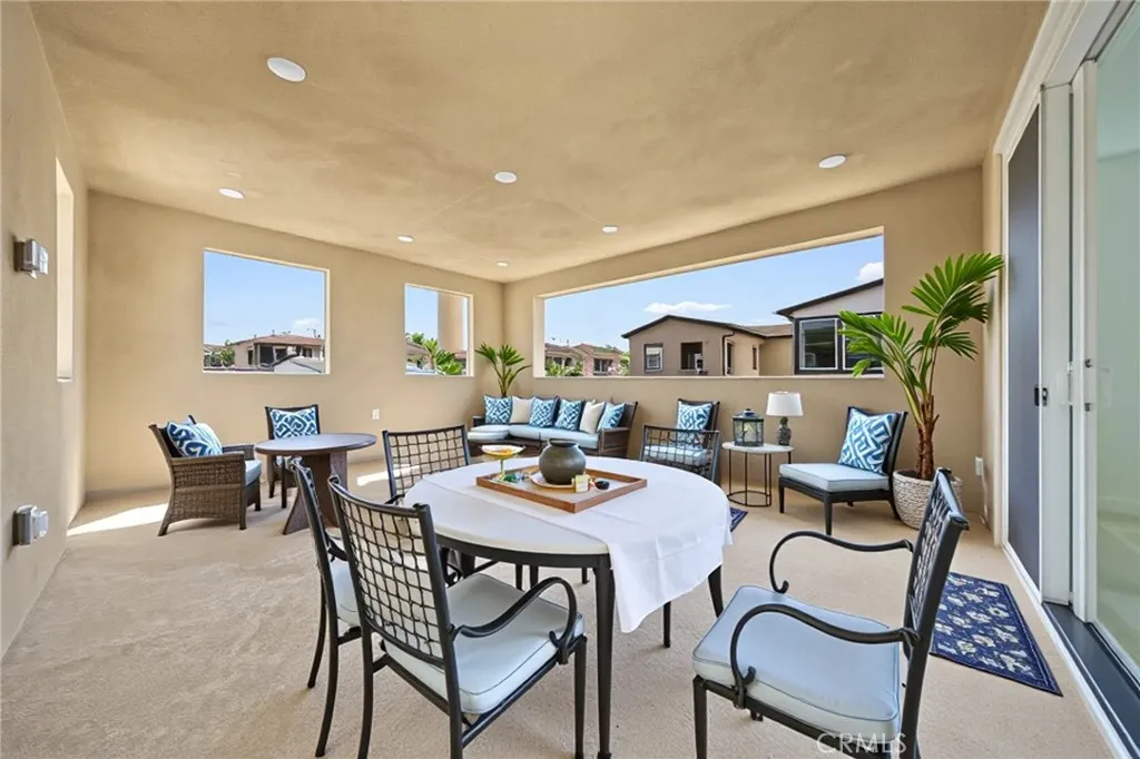 458 Lobata, Irvine, California 92618 home-pic-17