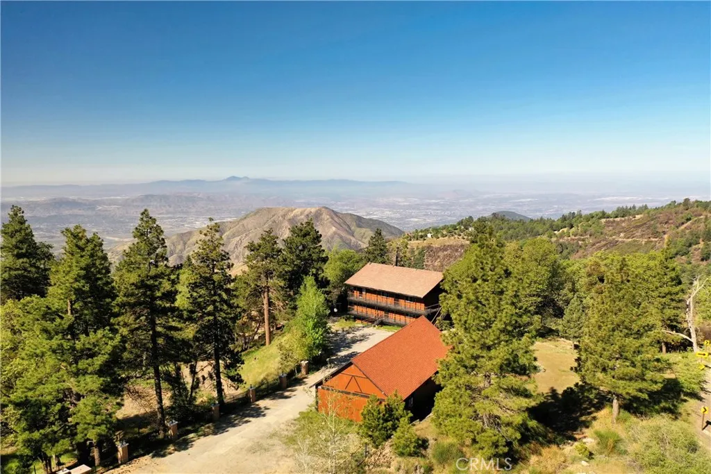 31601 Hwy 330, Running Springs, California 92382 home-pic-0