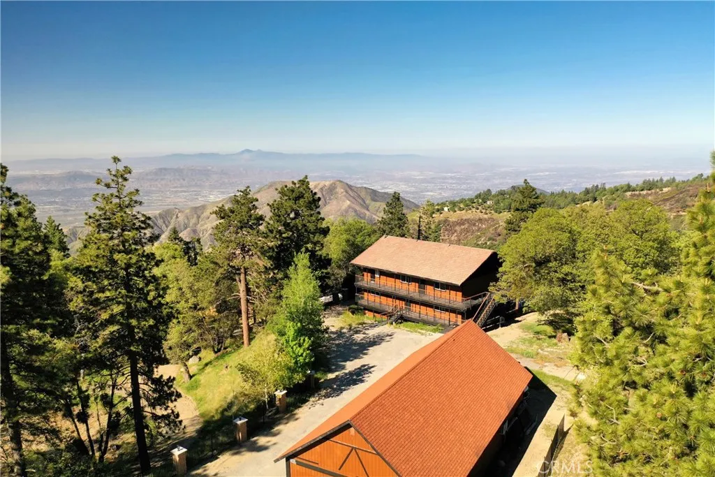 31601 Hwy 330, Running Springs, California 92382 home-pic-49