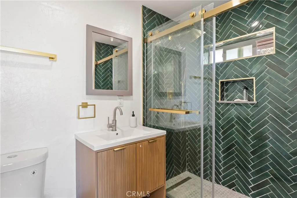 31601 Hwy 330, Running Springs, California 92382 home-pic-34