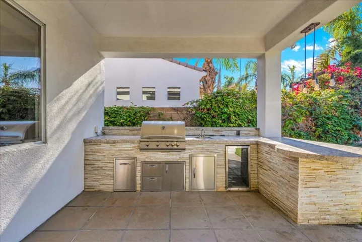 44875 Via Catalina - Outdoor Kitchen