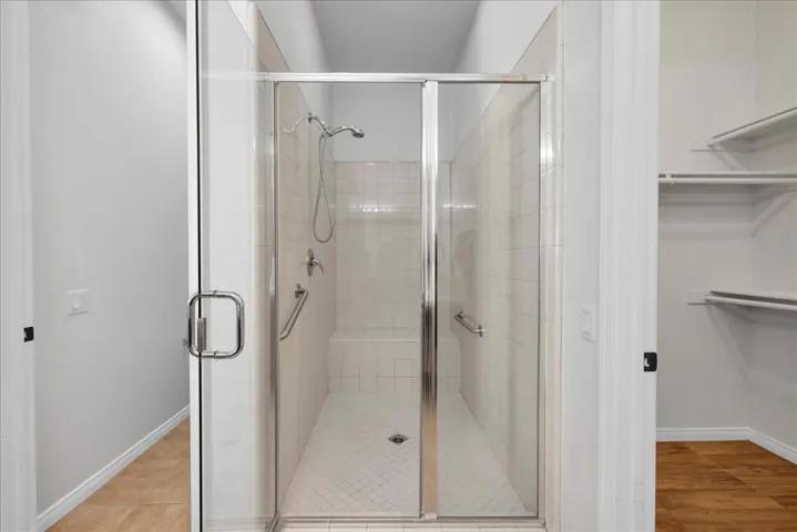 44875 Via Catalina - Second Bdrm Bathrm