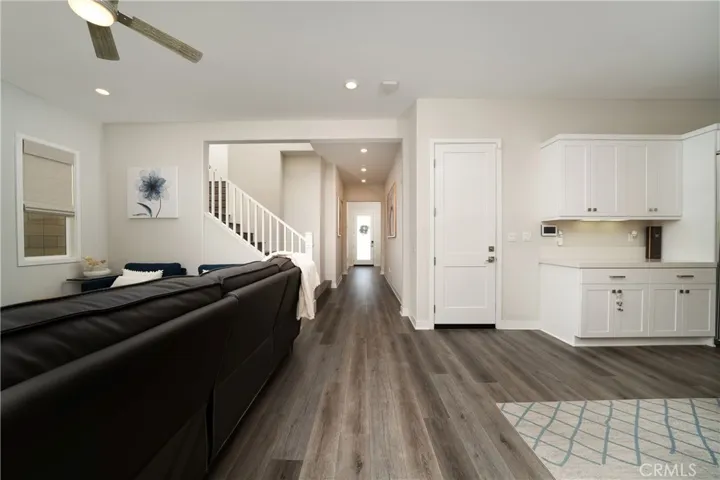 639 Athos, Lake Forest, California 92630