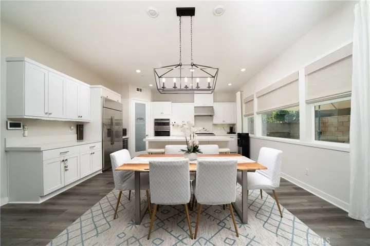 639 Athos, Lake Forest, California 92630