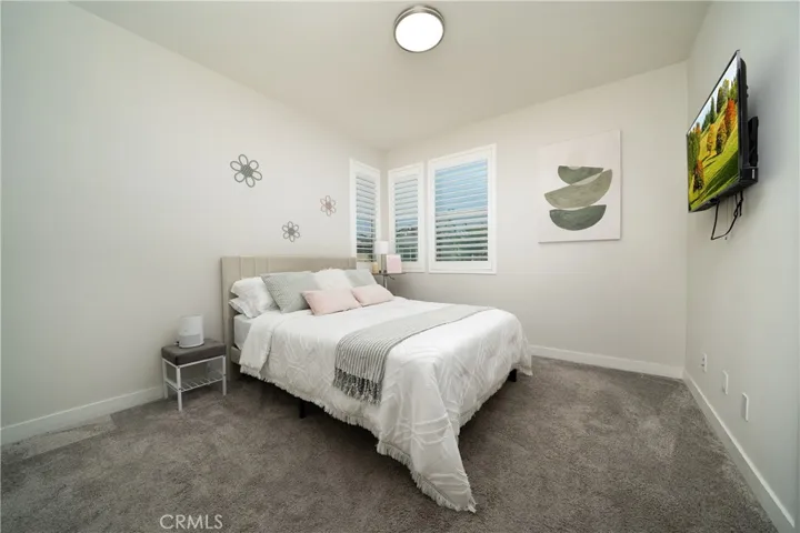 639 Athos, Lake Forest, California 92630