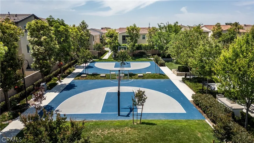639 Athos, Lake Forest, California 92630