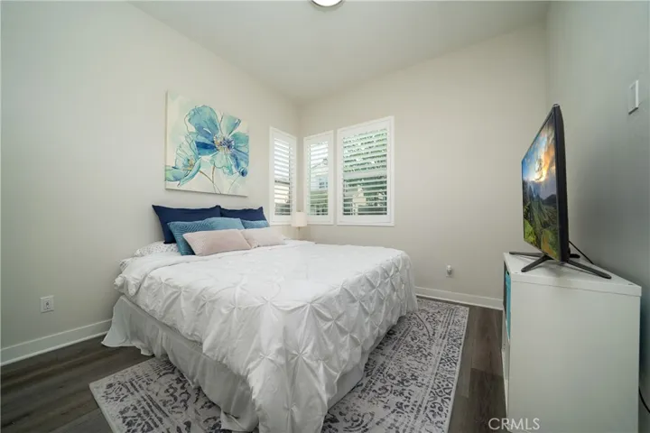 639 Athos, Lake Forest, California 92630