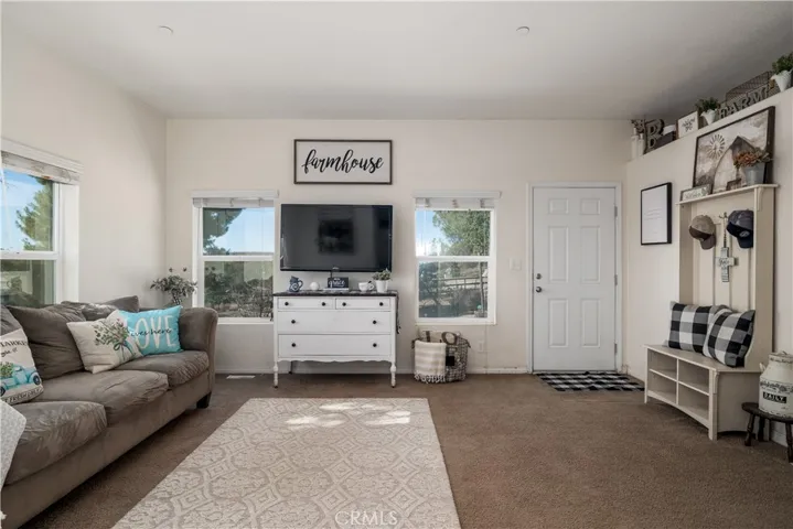 31885 Red Mountain Road, Hemet, California 92544