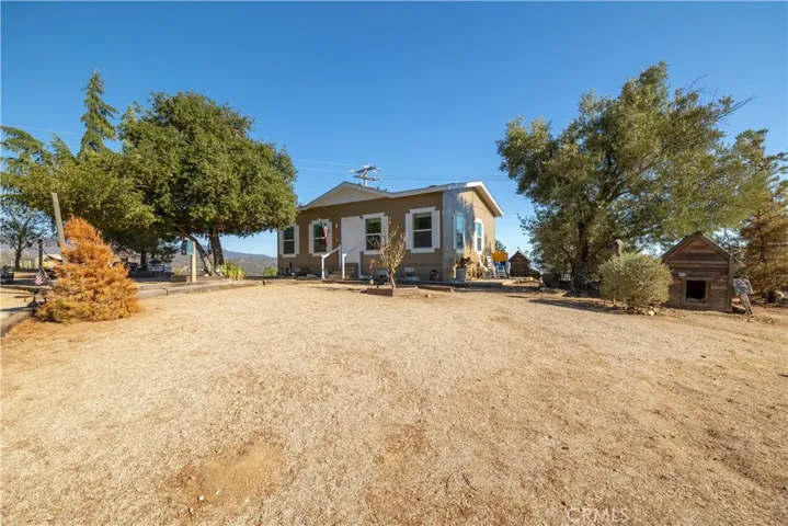 31885 Red Mountain Road, Hemet, California 92544