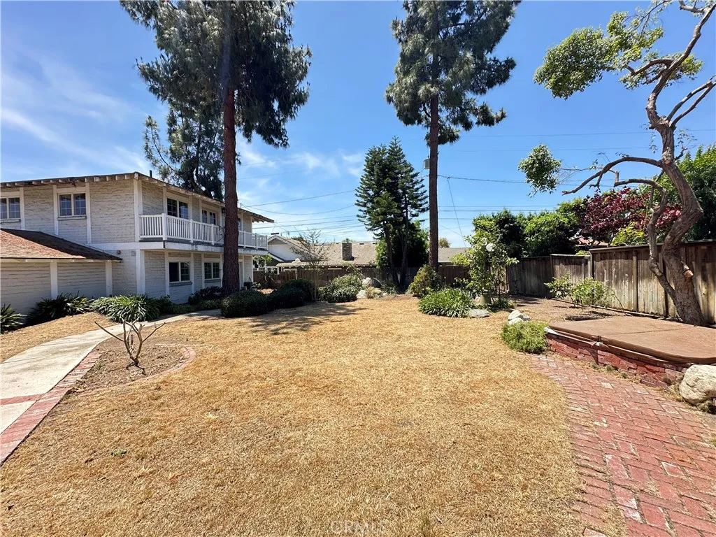 1362 Skyline Drive, North Tustin, California 92705 home-pic-2