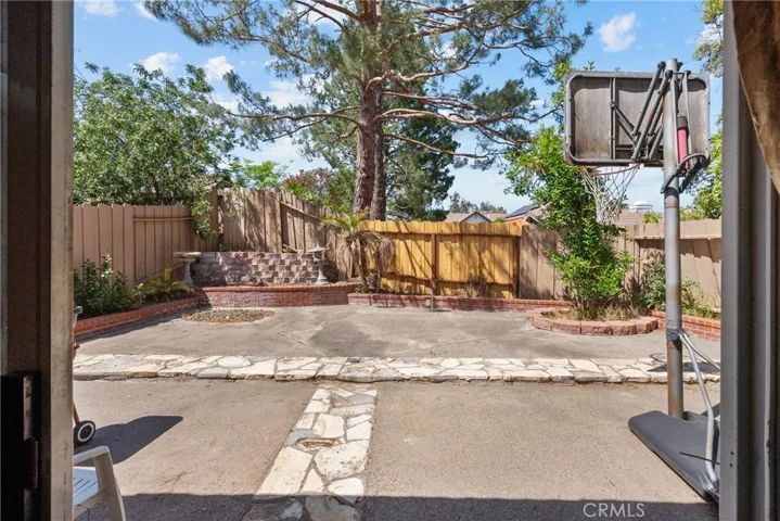 20015 Gilbert Drive, Canyon Country, California 91351