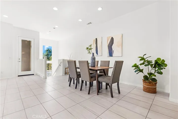 203 Native Spring, Irvine, California 92618