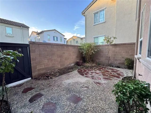 37 Blossom, Irvine, California 92620