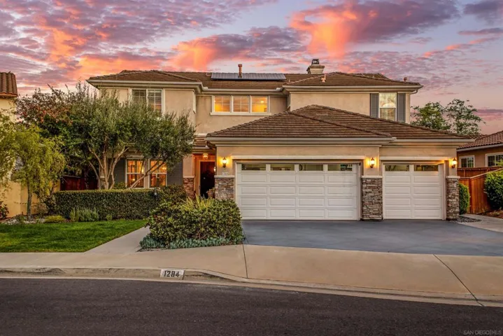 1284 Panorama Ridge Rd, Oceanside, California 92056