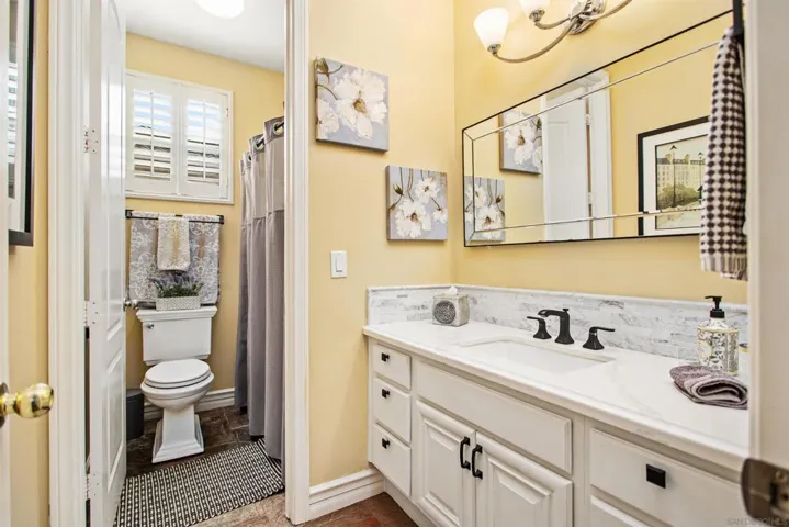 1284 Panorama Ridge Rd, Oceanside, California 92056