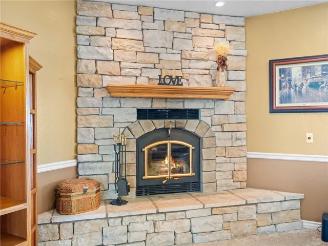 8650 Verbena Road, Oak Hills, California 92344