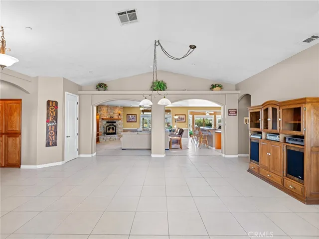 8650 Verbena Road, Oak Hills, California 92344