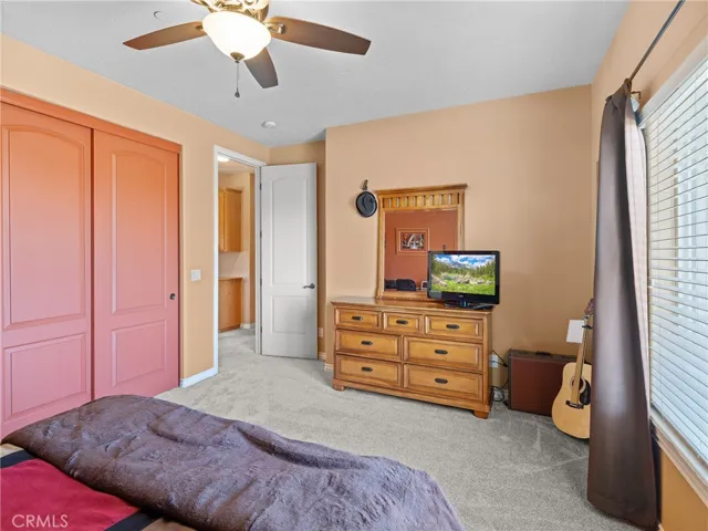 8650 Verbena Road, Oak Hills, California 92344