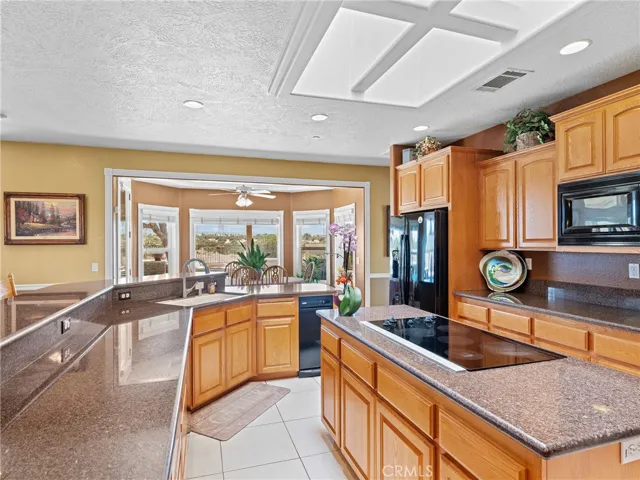8650 Verbena Road, Oak Hills, California 92344