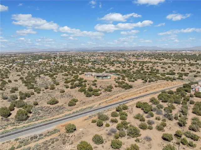 8650 Verbena Road, Oak Hills, California 92344