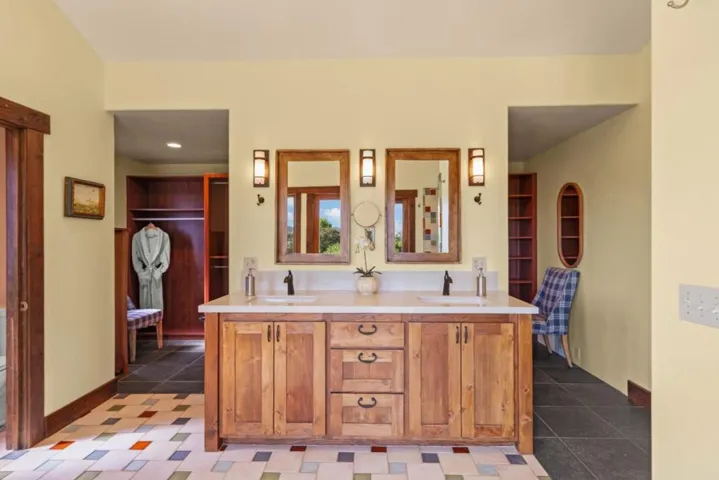 141 Corona Court, Watsonville, California 95076